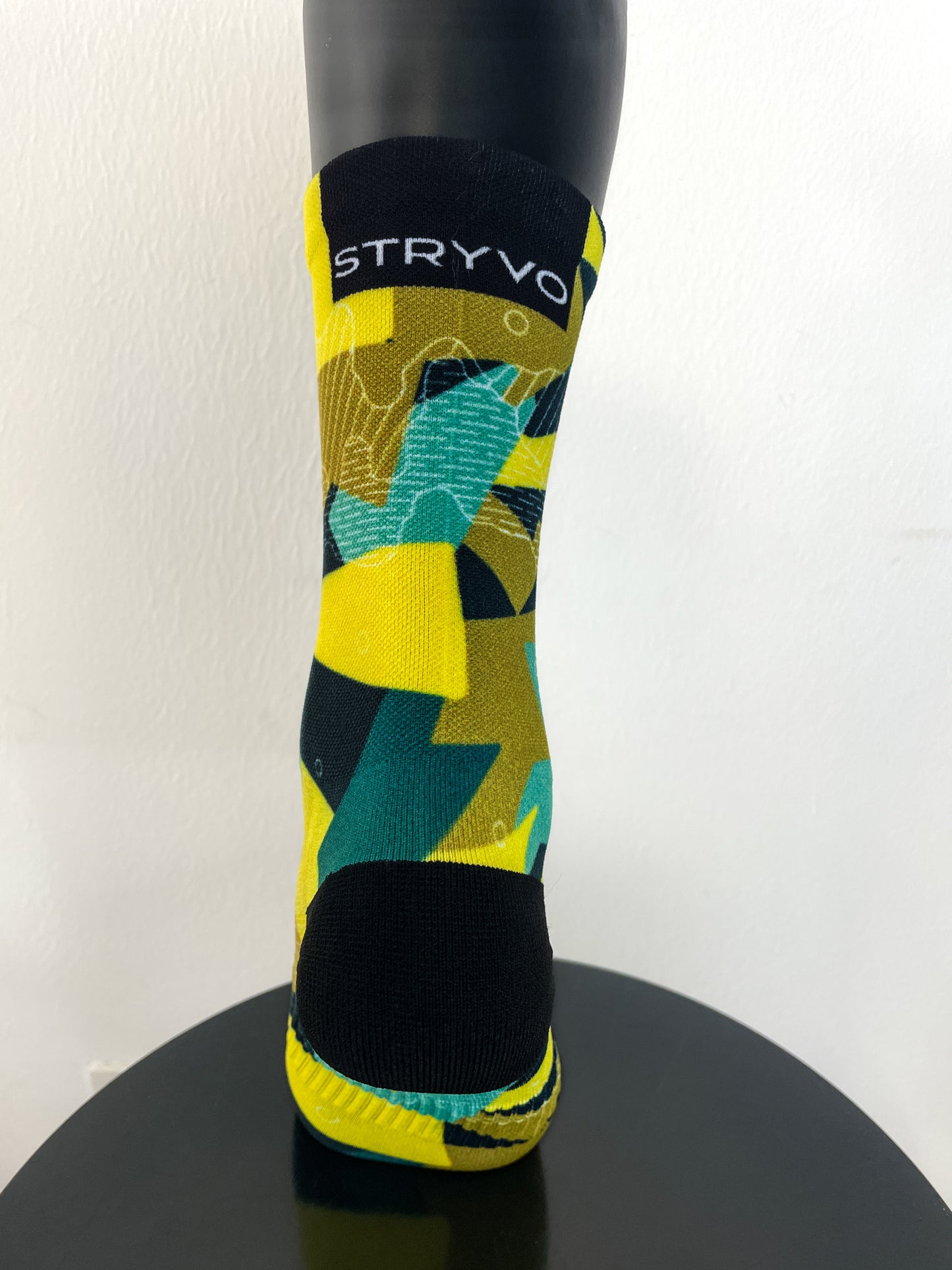 Abstract Yellow Active Crew Socks