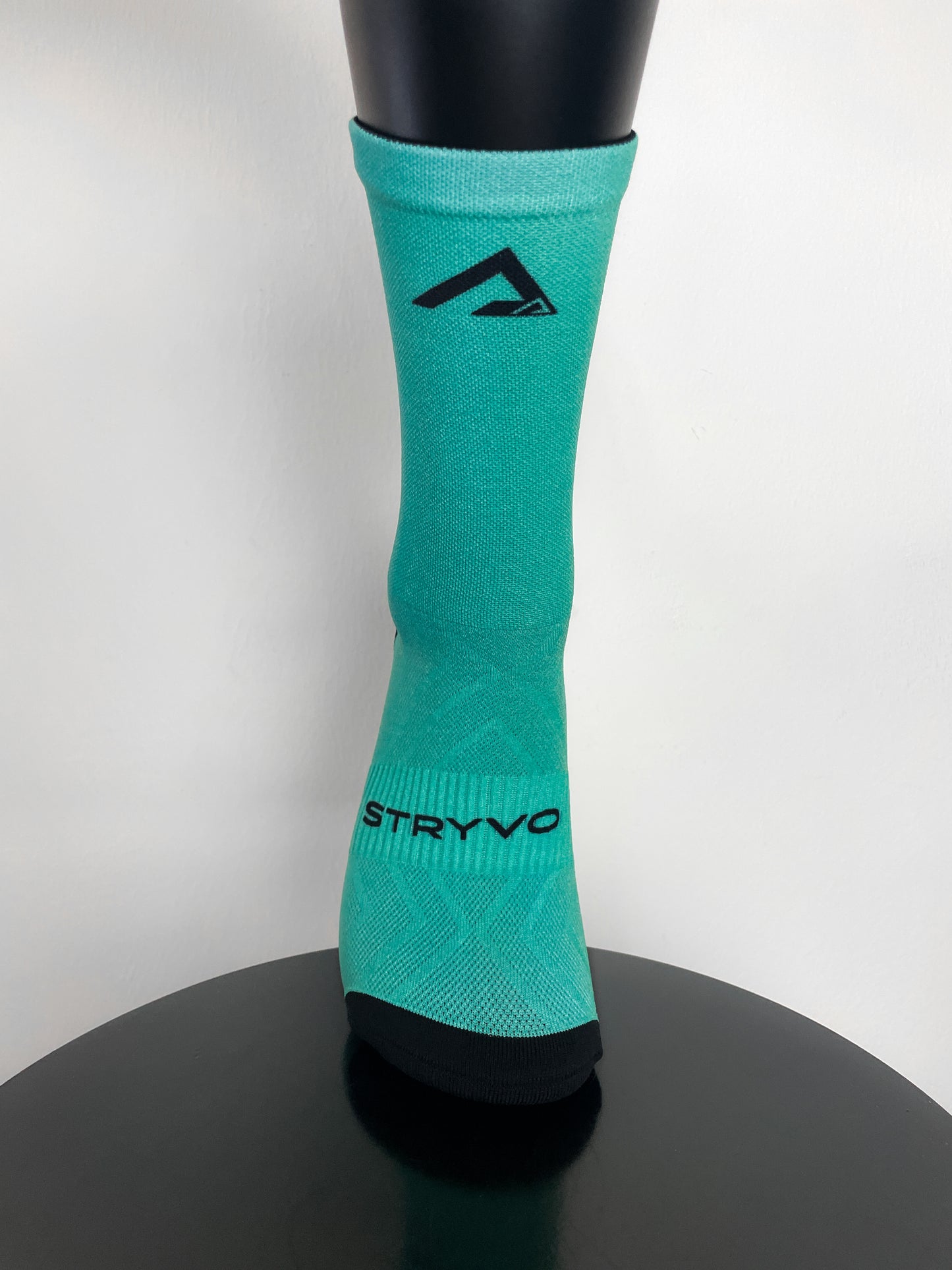 Solid turquoise Active Crew Socks